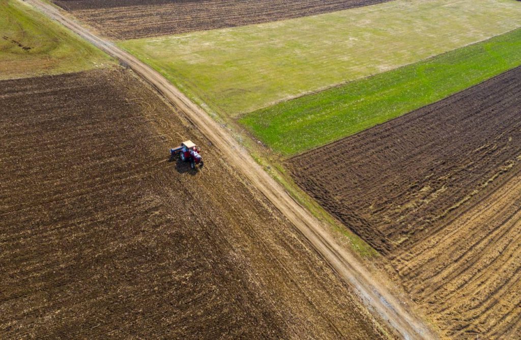 Aerial Top View Of A Tractor Combine Harvester Pl 2022 04 21 16 30 30 Utc