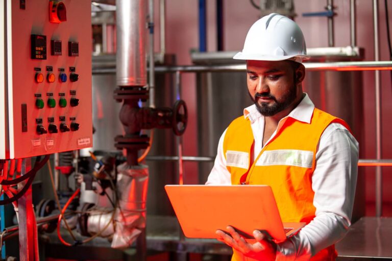 Ketos For Municipalities 2 Workers Are Inspecting Or Repairing Machines With 2022 10 27 04 46 02 Utc 1